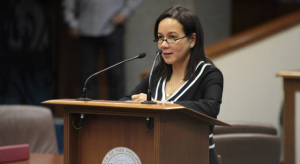 Philippine Movie Stars' Daughter Launches Presidential Bid
